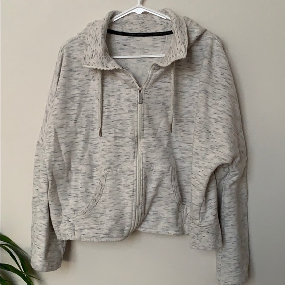 Calvin Klein Performance Crop Over Sized Sweater - Picture 2 of 6